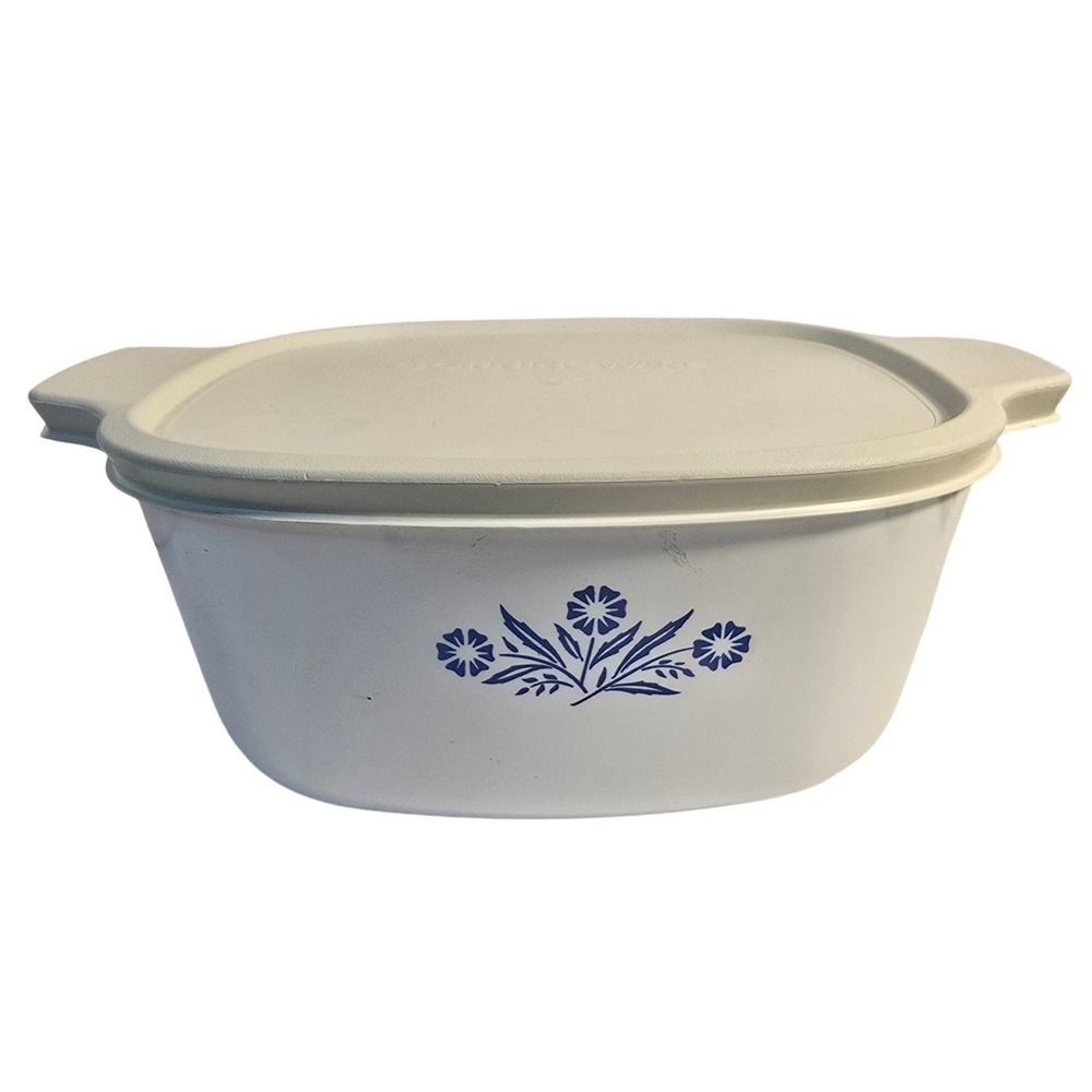 Corning Ware Blue Cornflower 2.5 Qt Casserole Dish P-2 1/2-B with Plastic Lid